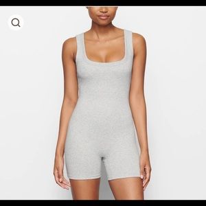 Skims COTTON RIB ONESIE